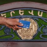 «ВТБ Армения» анонсировал ограничения на прием карт «Мир» в банках страны